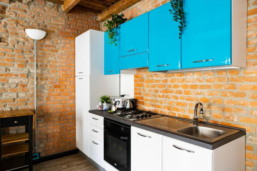 Canonica Brick Apartment Milano Exteriör bild