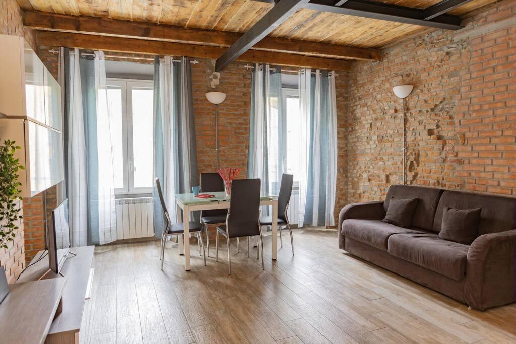 Canonica Brick Apartment Milano Exteriör bild