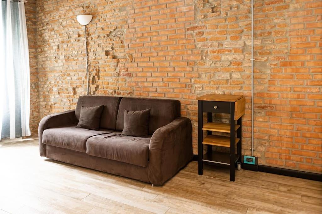 Canonica Brick Apartment Milano Exteriör bild